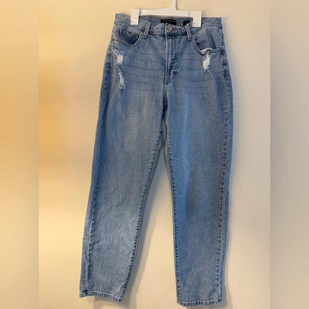 Lucky Brand Light Blue High Rise Women's Jeans/Mom Jean Drew